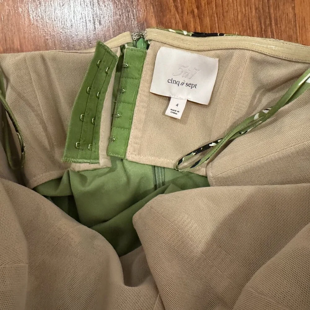 Cinq a Sept Wildflower Elise Silk Strapless Tassel Print Dress, Size 4 - Picture 8 of 9